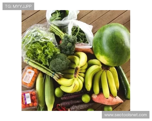 武磊家冰箱里塞满能量饮料，连娃喝的酸奶都换成蛋白粉了